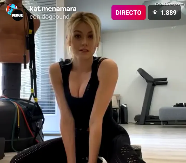 Katherine McNamara photo 16 of 762