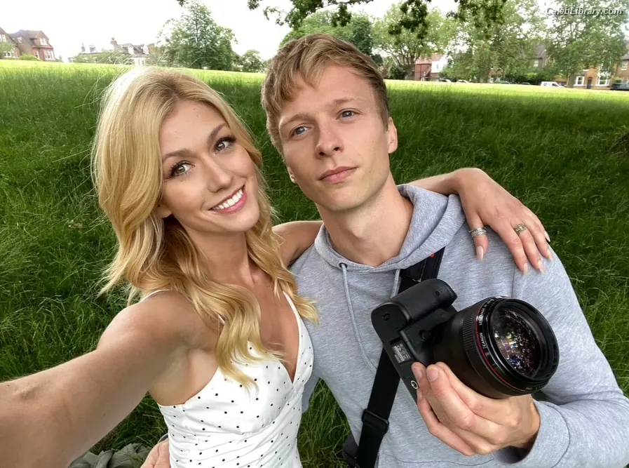 Katherine McNamara photo 3 of 762