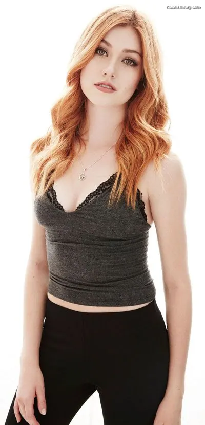 Katherine McNamara photo 5 of 762