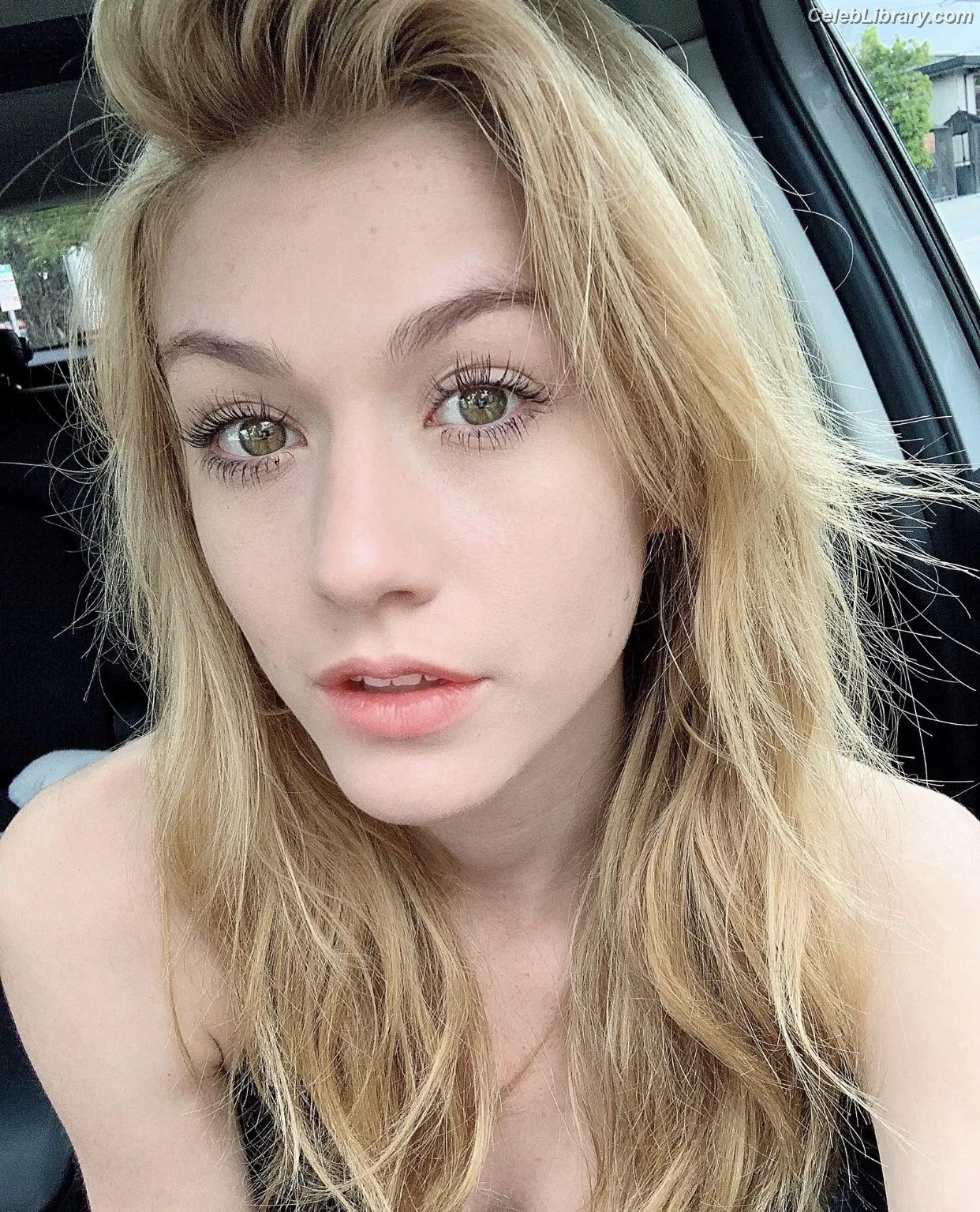 Katherine McNamara photo 9 of 762