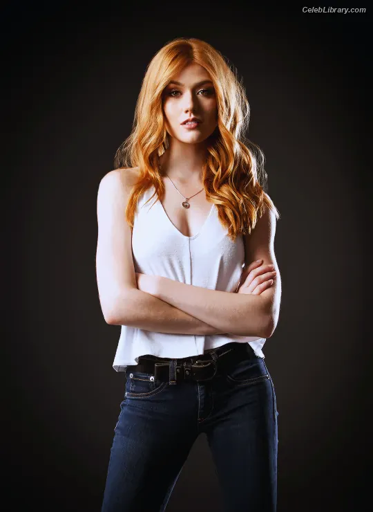 Katherine McNamara photo 8 of 762