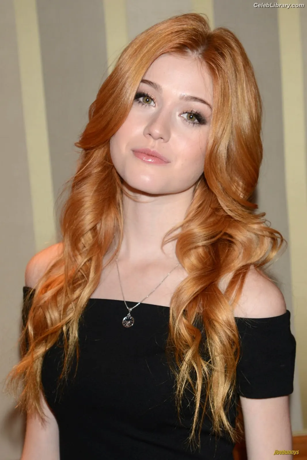 Katherine McNamara photo 16 of 762