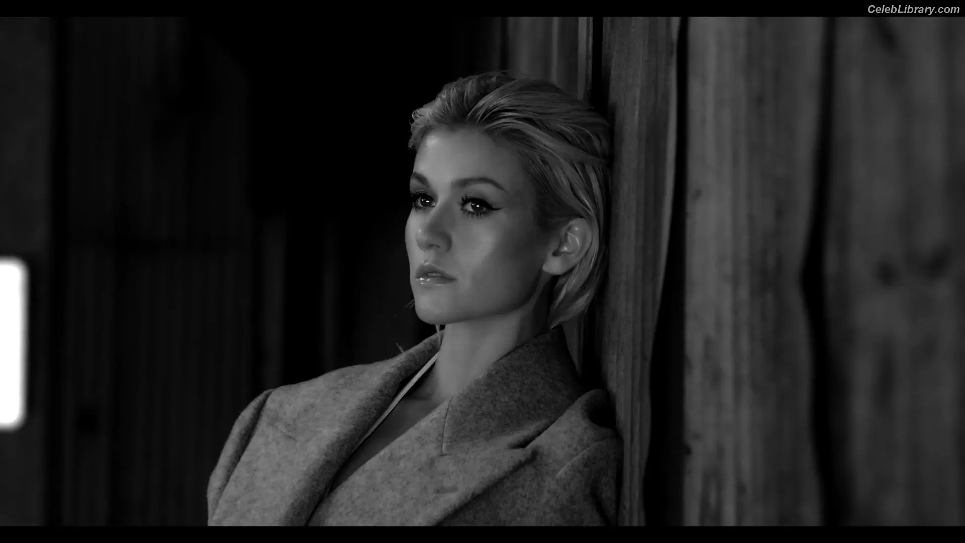 Katherine McNamara photo 17 of 762