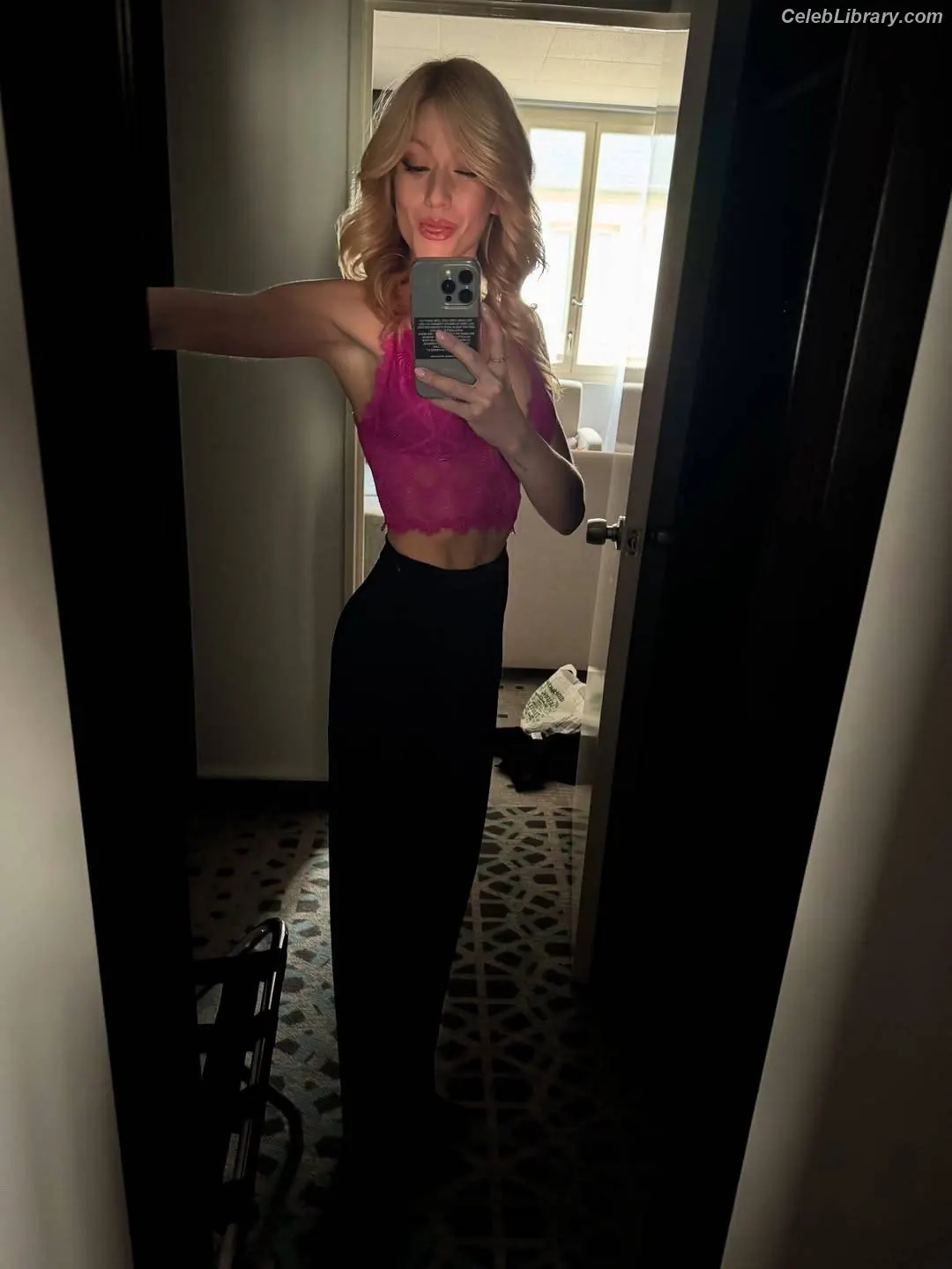 Katherine McNamara photo 9 of 762