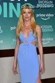 Katherine McNamara photo 18 of 762