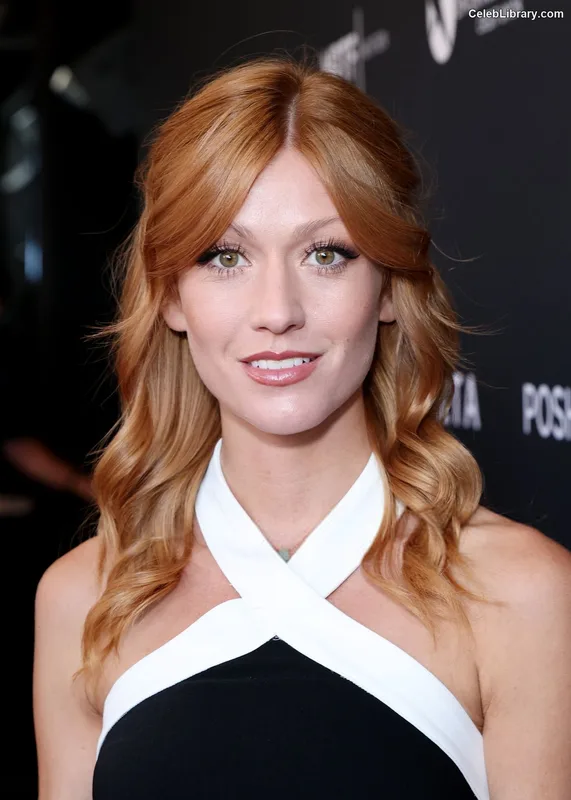Katherine McNamara photo 3 of 758