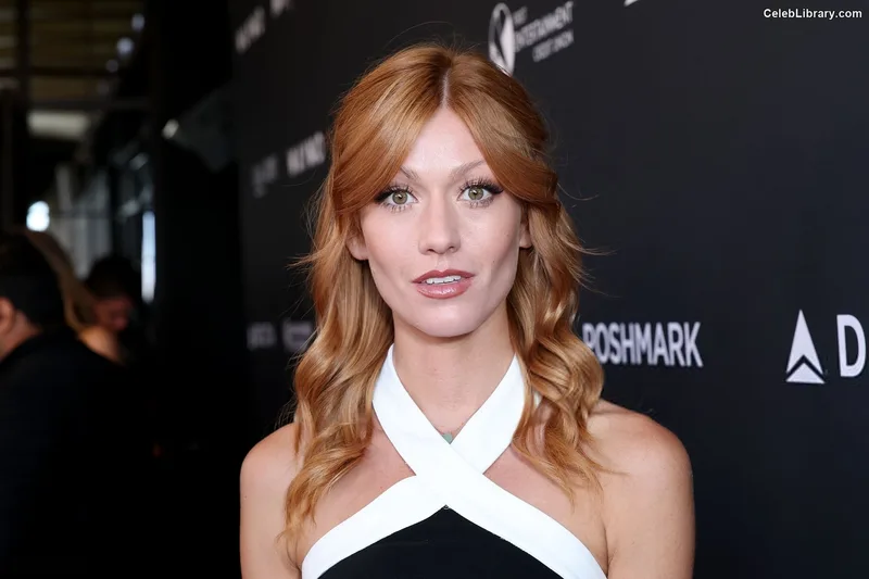 Katherine McNamara photo 7 of 758