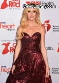 Katherine McNamara photo 4 of 758