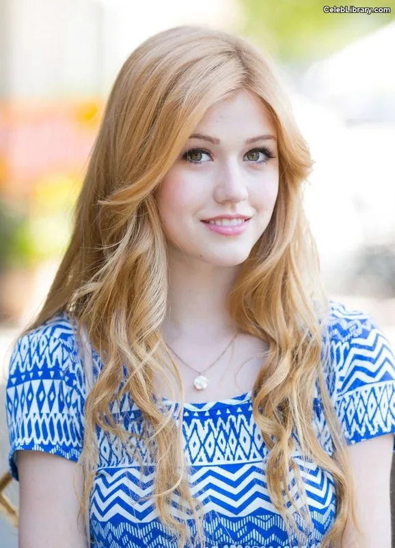 Katherine McNamara photo 7 of 758