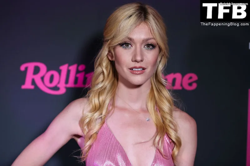 Katherine McNamara photo 13 of 758