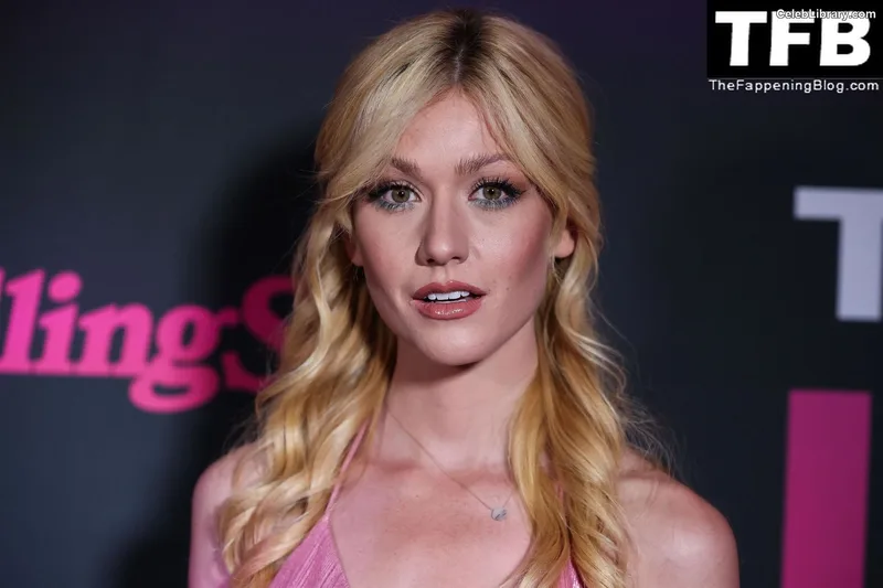 Katherine McNamara photo 17 of 758
