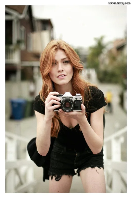 Katherine McNamara photo 22 of 758