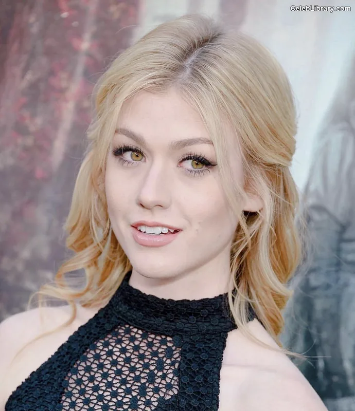 Katherine McNamara photo 7 of 758