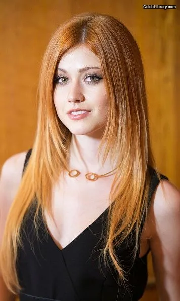Katherine McNamara photo 15 of 758