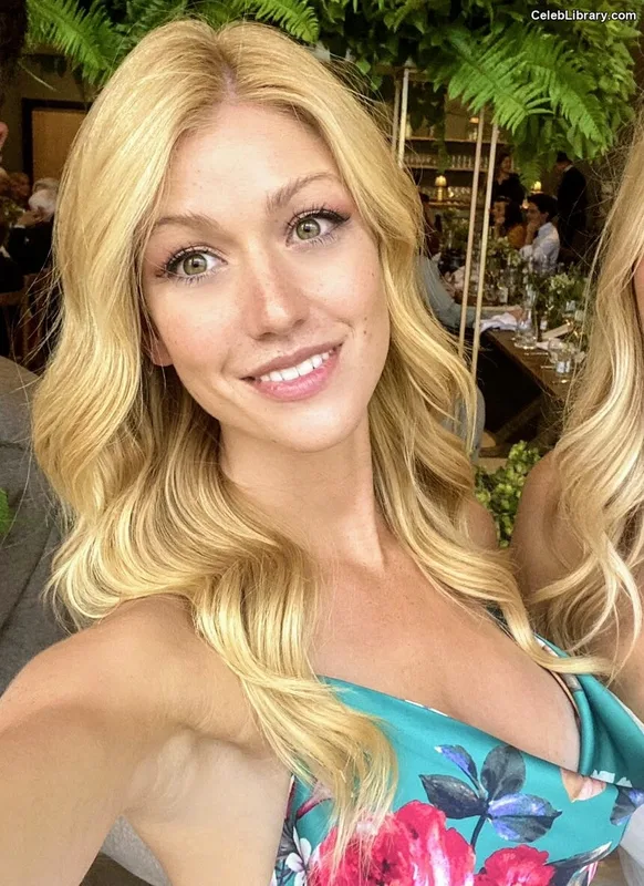 Katherine McNamara photo 21 of 758