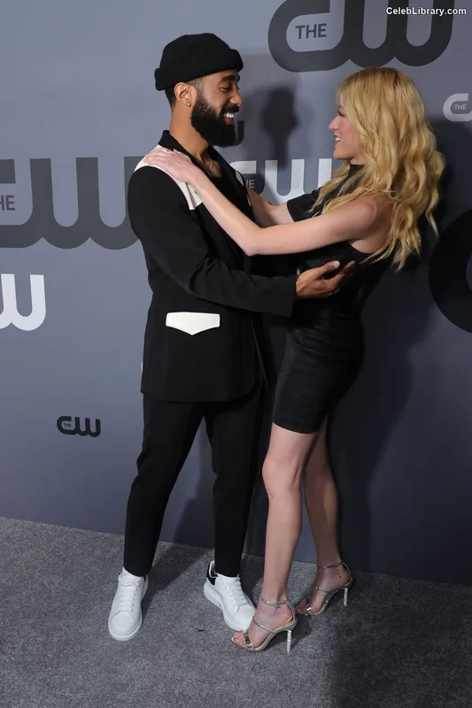Katherine McNamara photo 7 of 758
