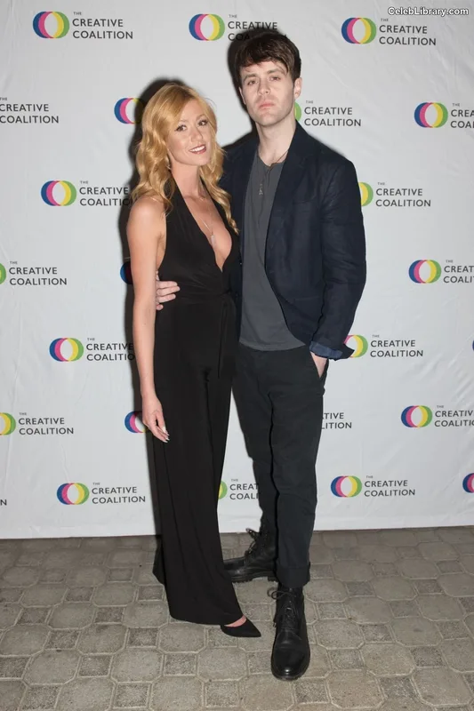 Katherine McNamara photo 17 of 758