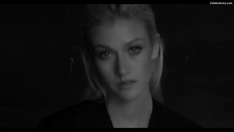 Katherine McNamara photo 13 of 758