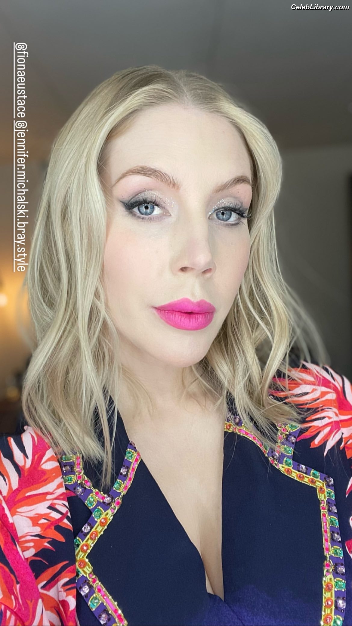 Katherine Ryan photo 12 of 681
