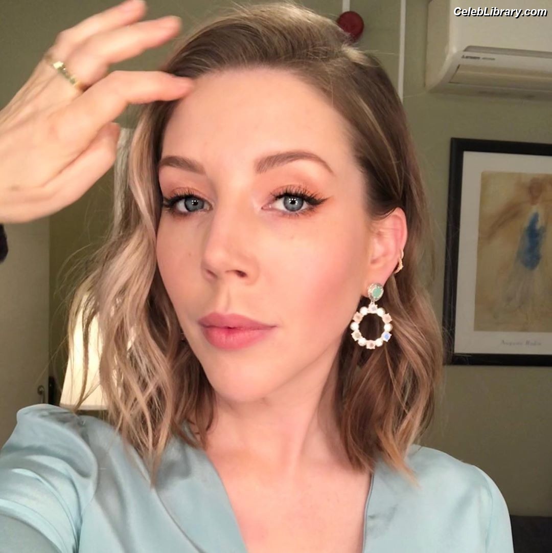 Katherine Ryan photo 18 of 681