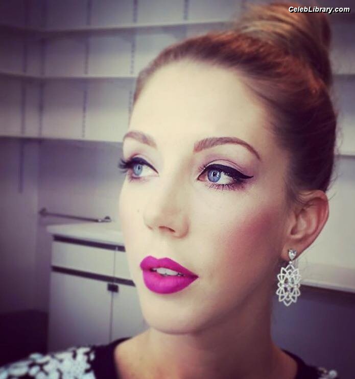 Katherine Ryan photo 15 of 681