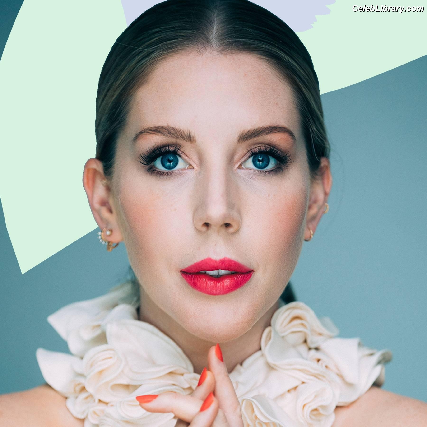 Katherine Ryan photo 11 of 681