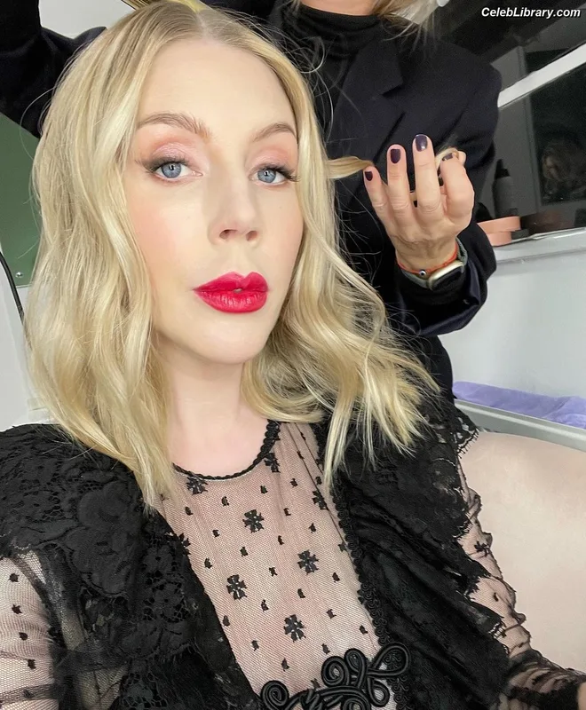 Katherine Ryan photo 14 of 681