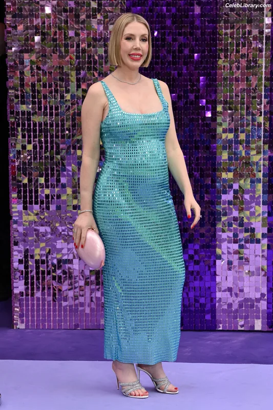 Katherine Ryan photo 11 of 681