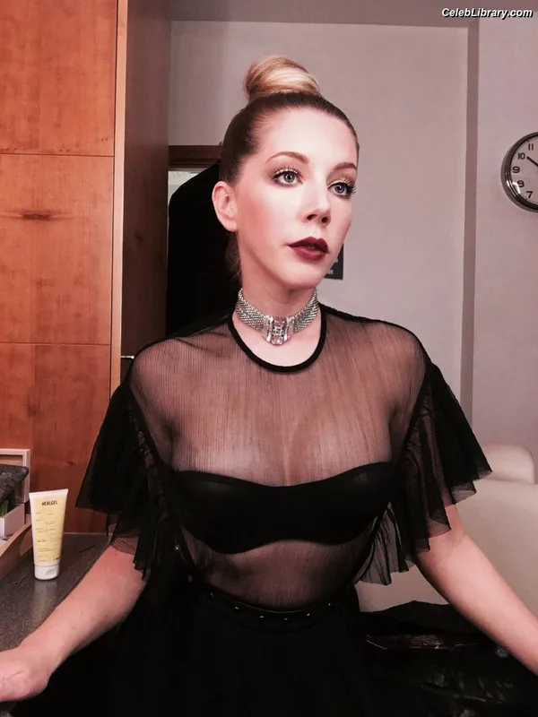 Katherine Ryan photo 24 of 681