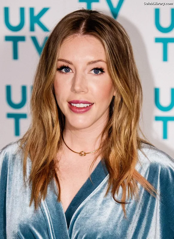Katherine Ryan photo 20 of 681