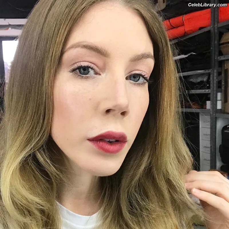 Katherine Ryan photo 2 of 681