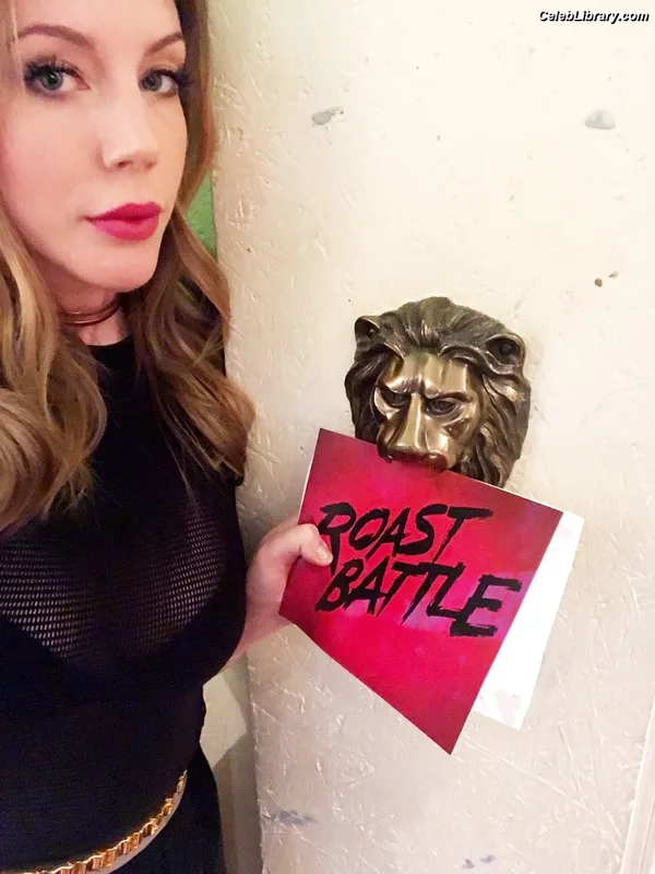 Katherine Ryan photo 12 of 681