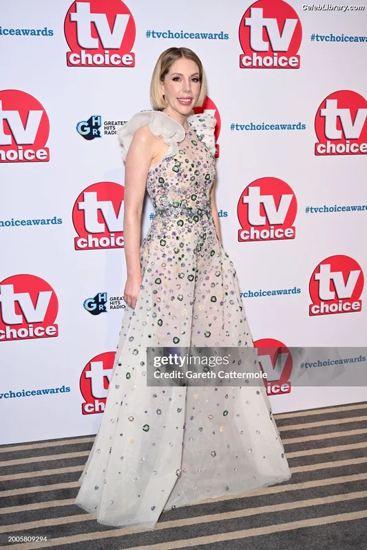 Katherine Ryan photo 15 of 681