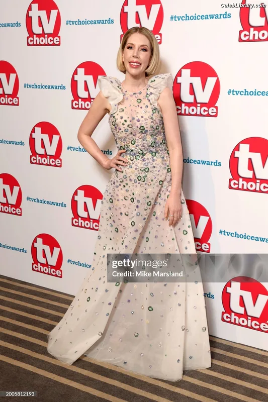 Katherine Ryan photo 16 of 681
