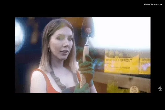 Katherine Ryan photo 8 of 681