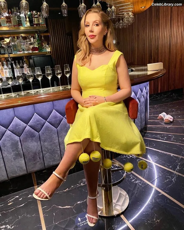 Katherine Ryan photo 22 of 681