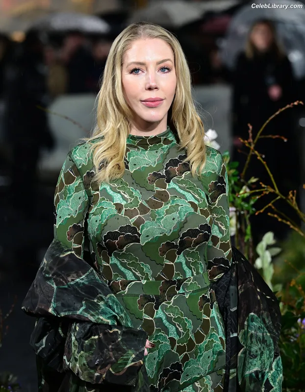 Katherine Ryan photo 7 of 681