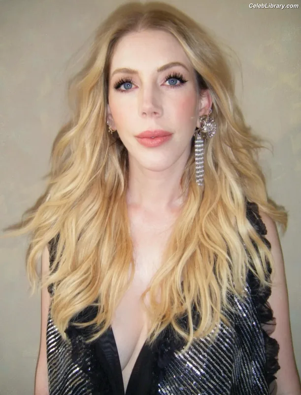 Katherine Ryan photo 2 of 681