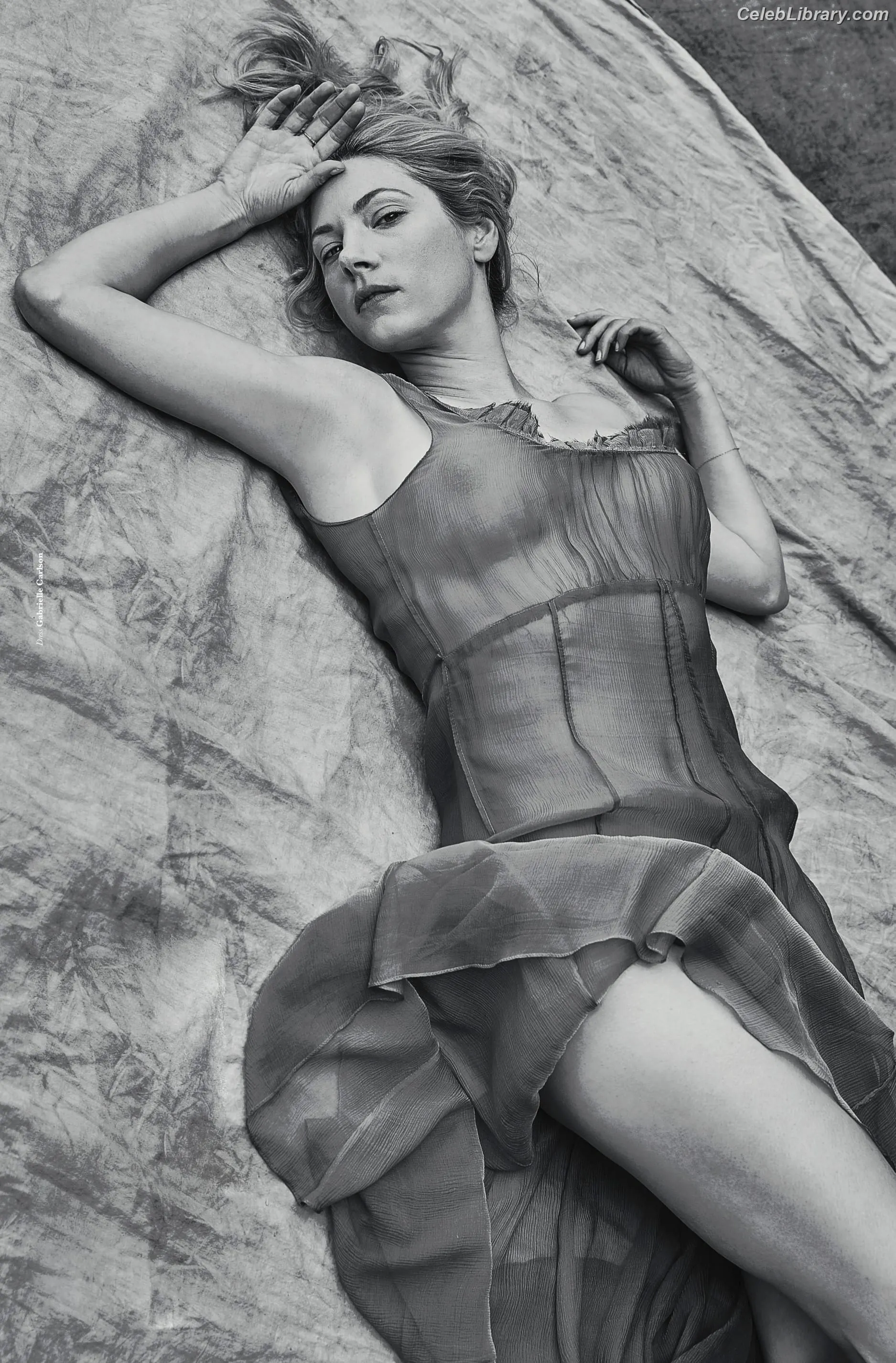 Katheryn Winnick photo 4 of 406