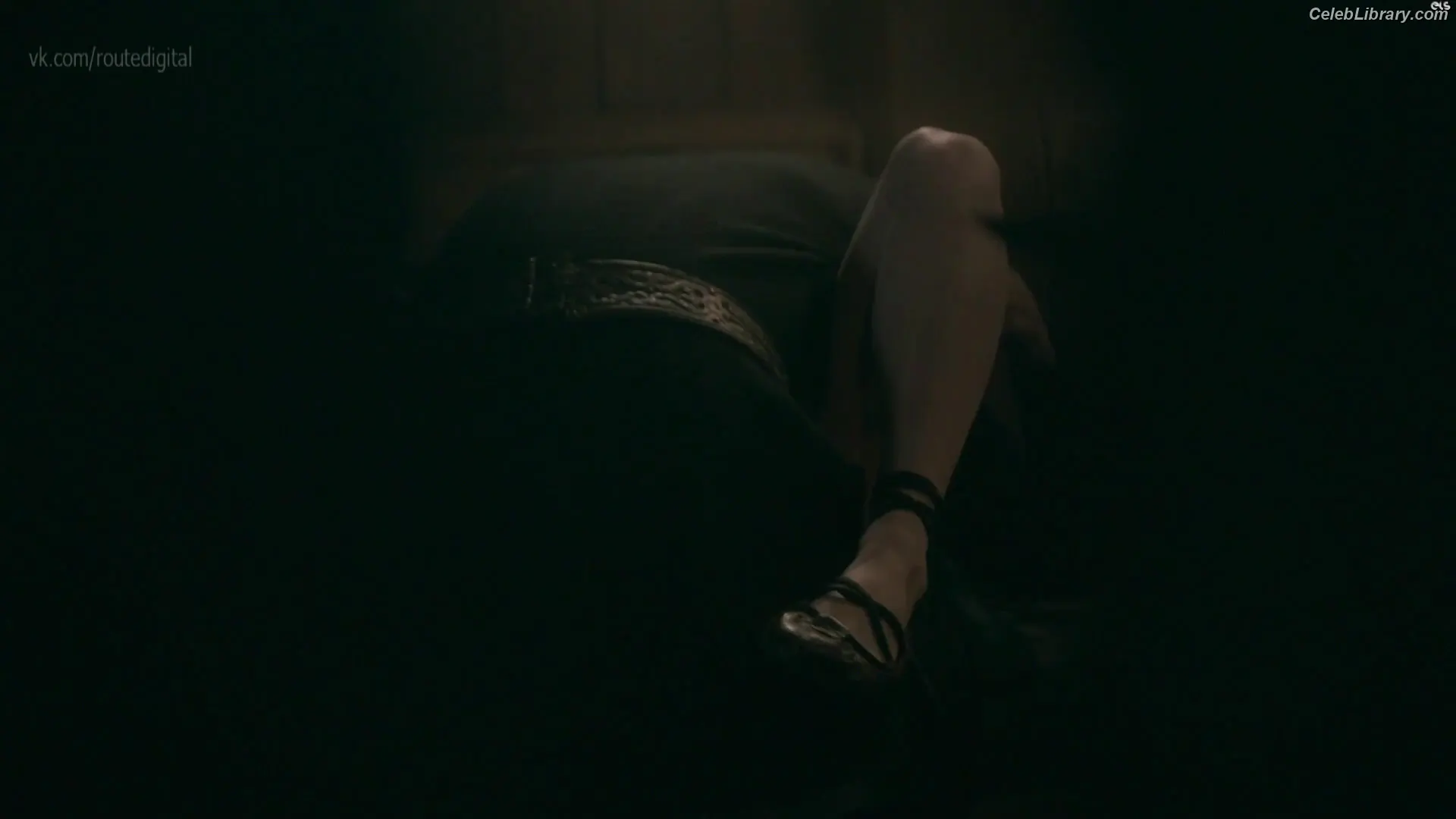 Katheryn Winnick photo 14 of 406