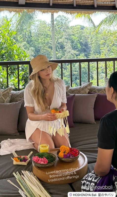 Katheryn Winnick photo 7 of 399