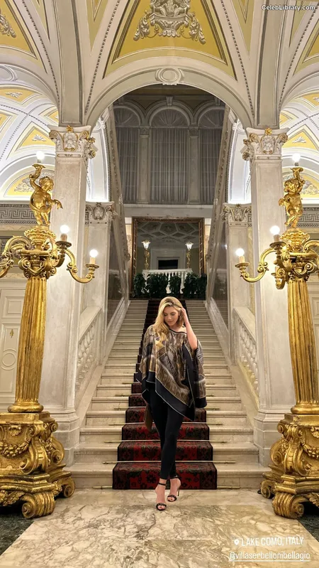 Katheryn Winnick photo 20 of 399