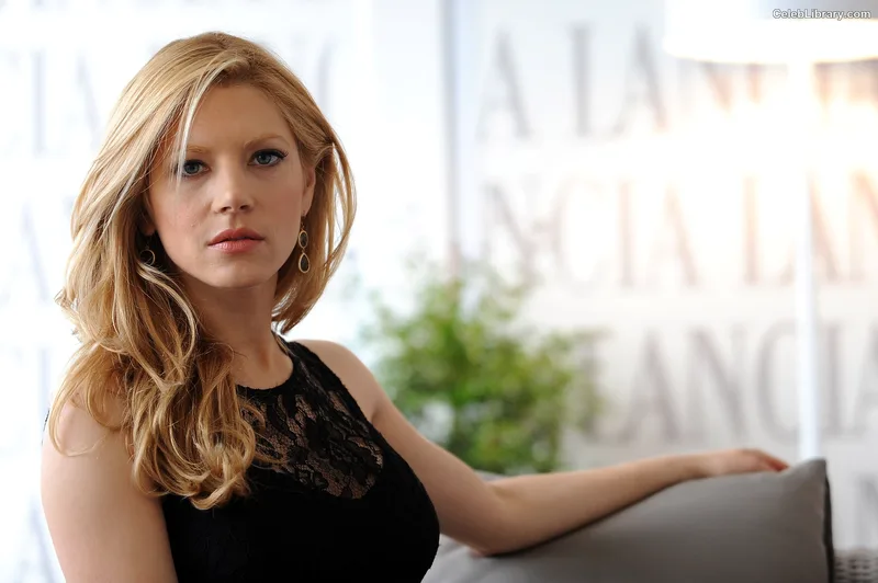 Katheryn Winnick photo 23 of 399