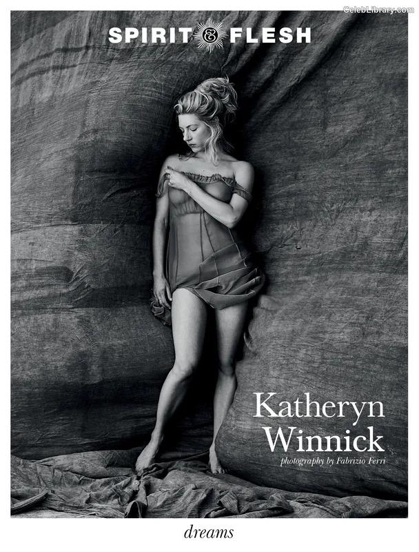 Katheryn Winnick photo 8 of 399