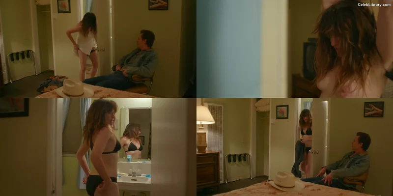 Kathryn Hahn photo 5 of 43