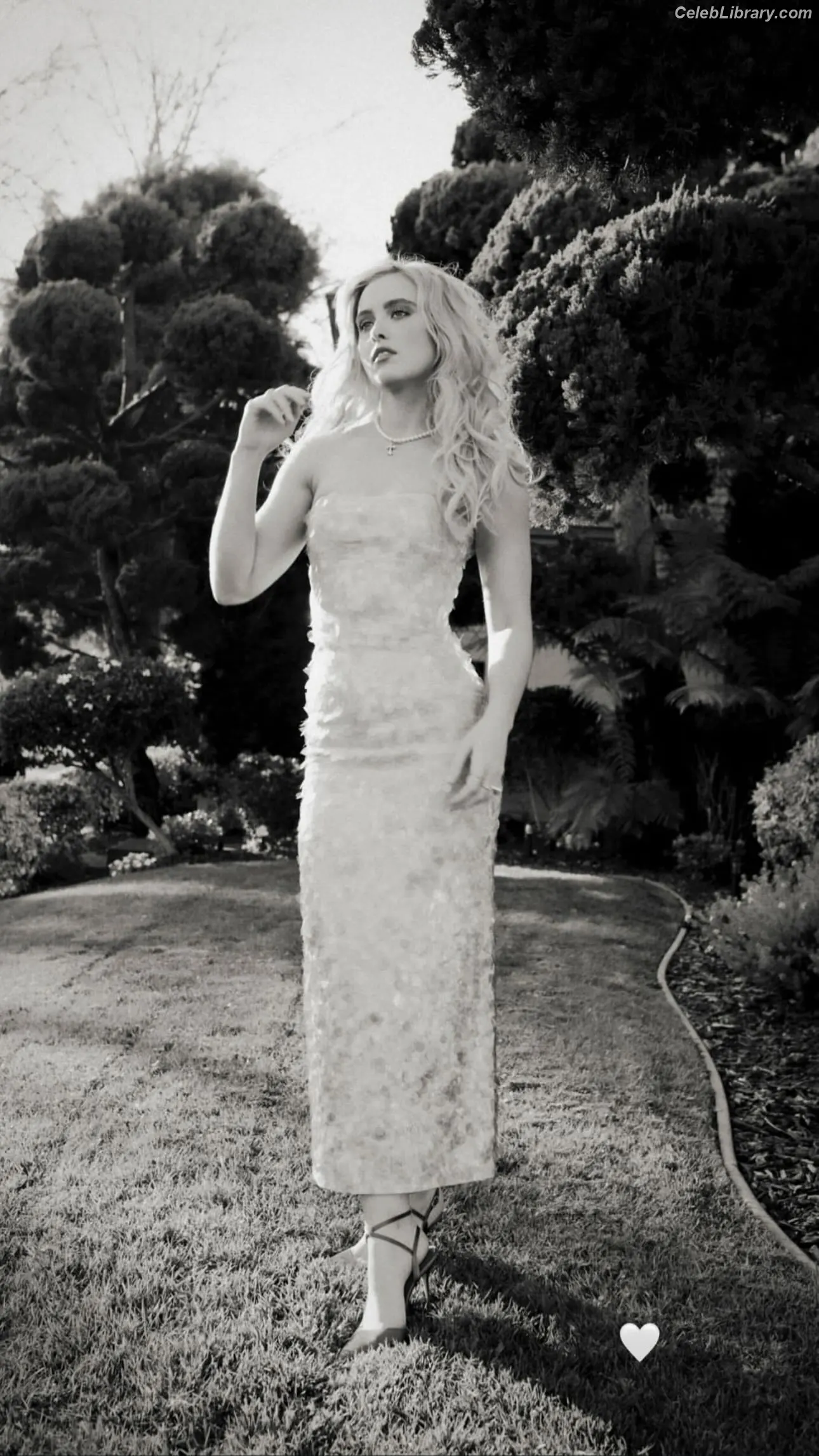 Kathryn Newton photo 6 of 1451