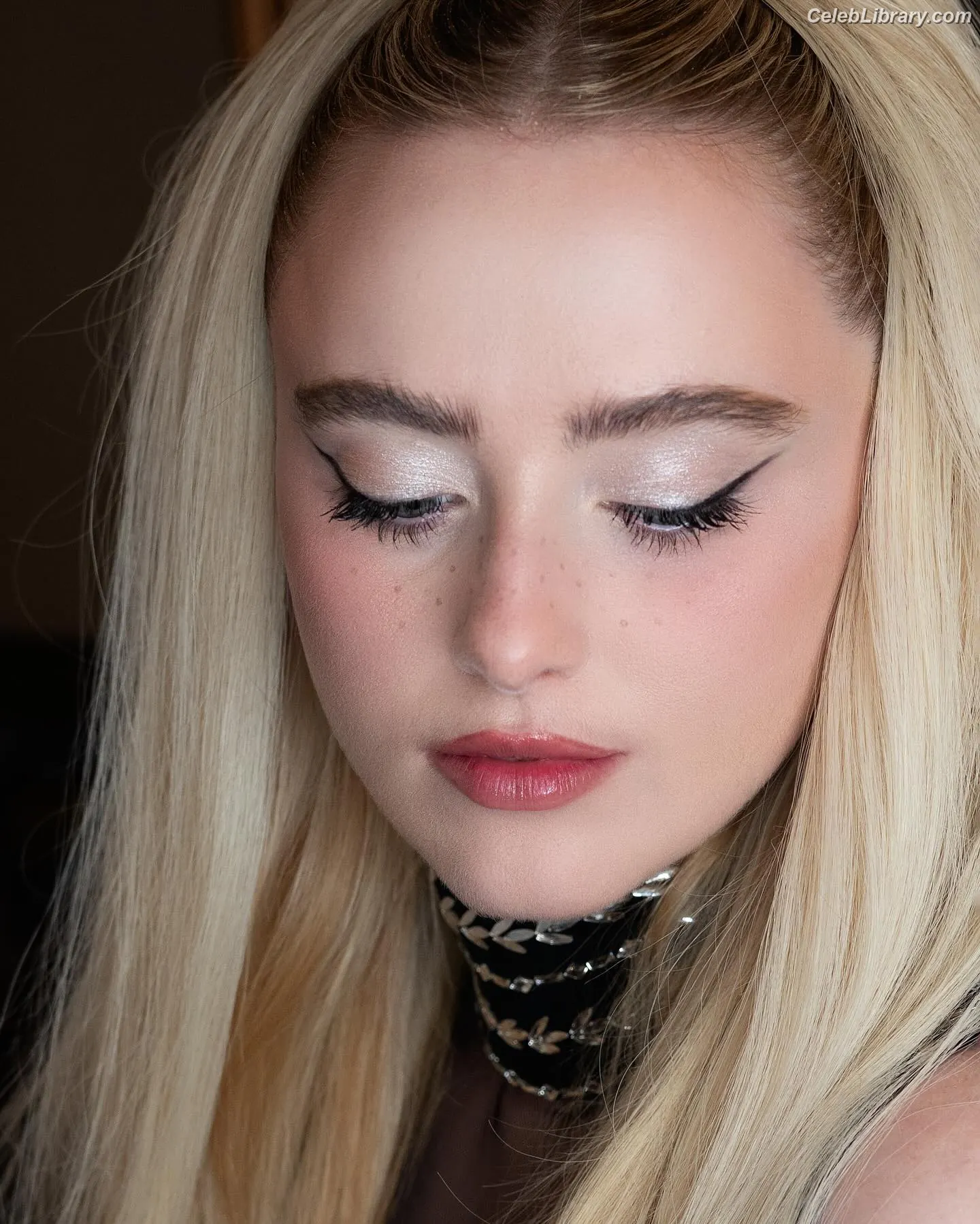 Kathryn Newton photo 3 of 1451