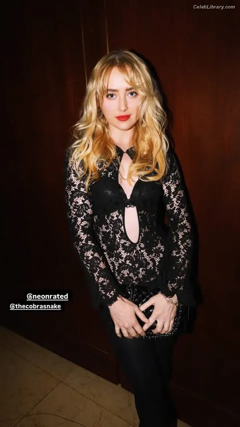 Kathryn Newton photo 5 of 1451