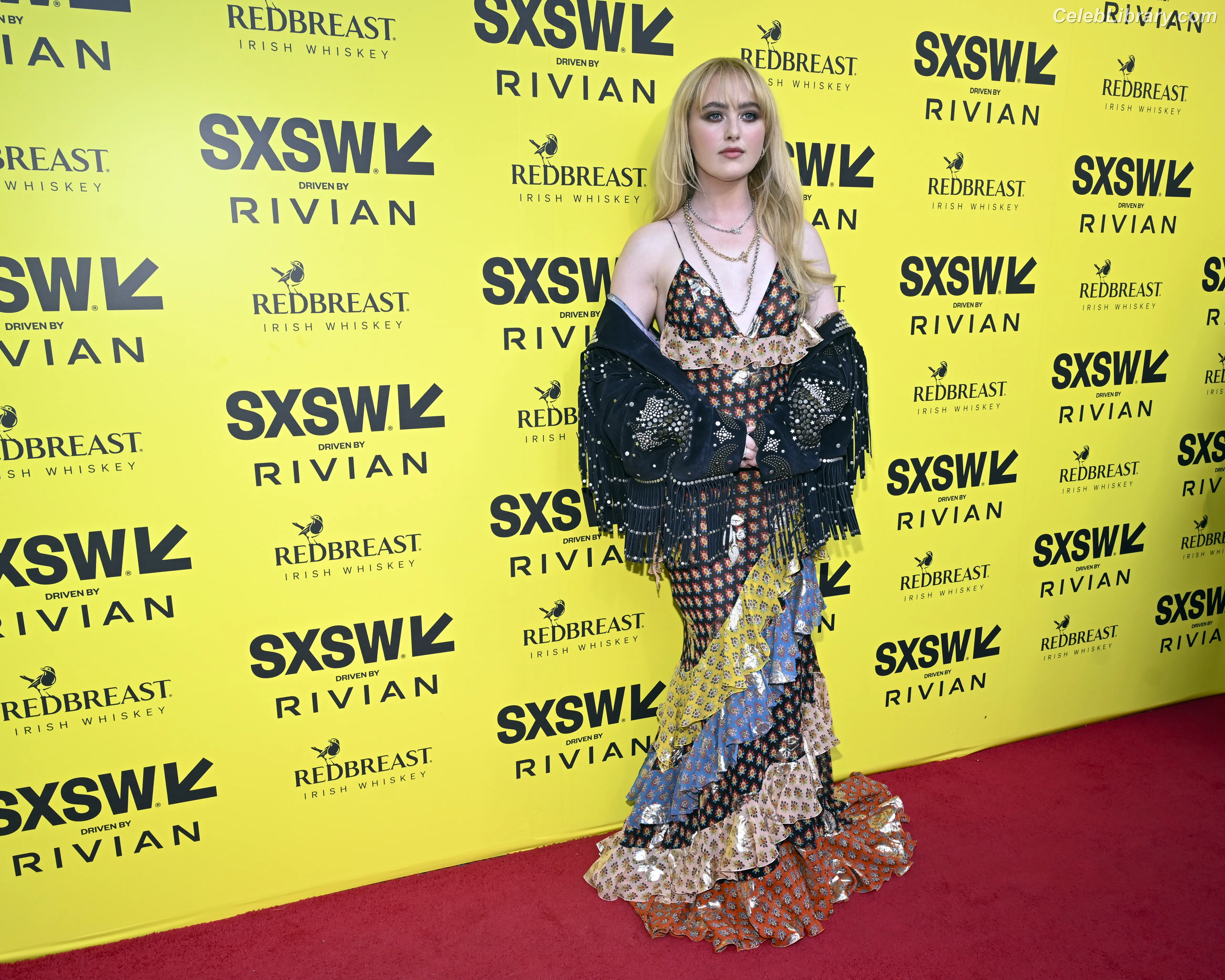 Kathryn Newton photo 22 of 1451