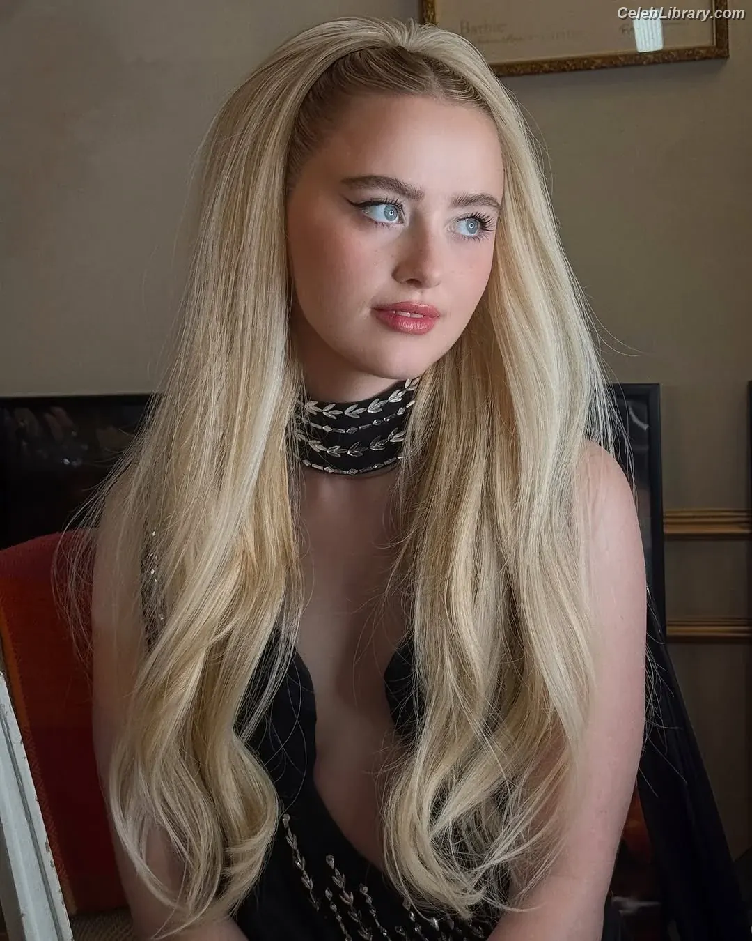 Kathryn Newton photo 15 of 1451